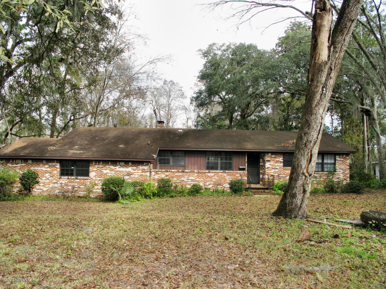 466347 - Holly Point