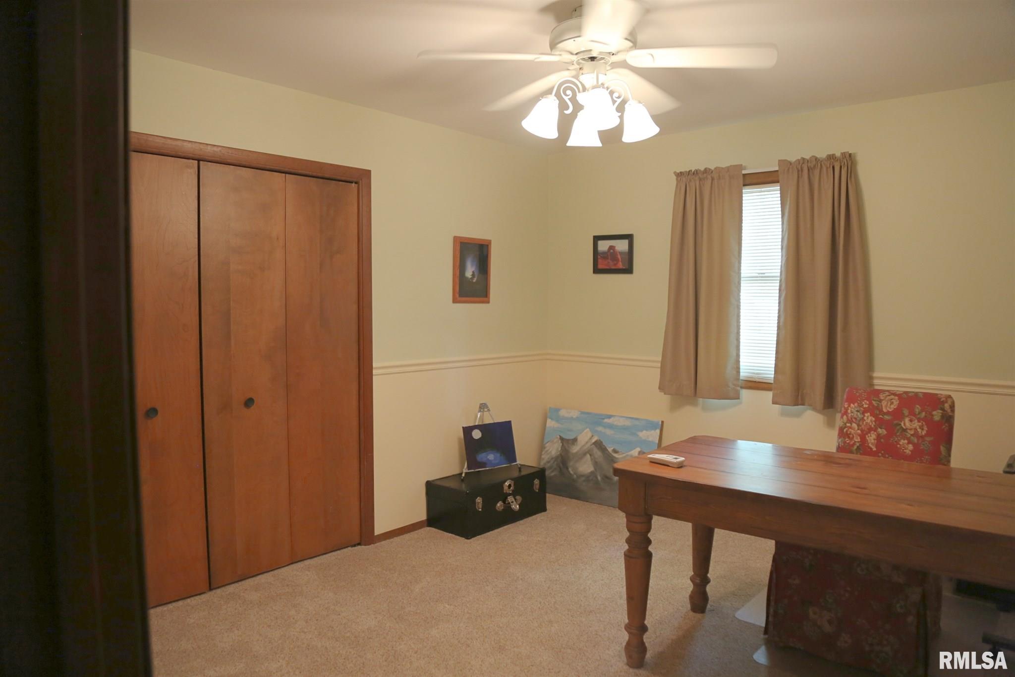 137 Basswood Road Springfield, IL 62712 - Photo 11 of 24