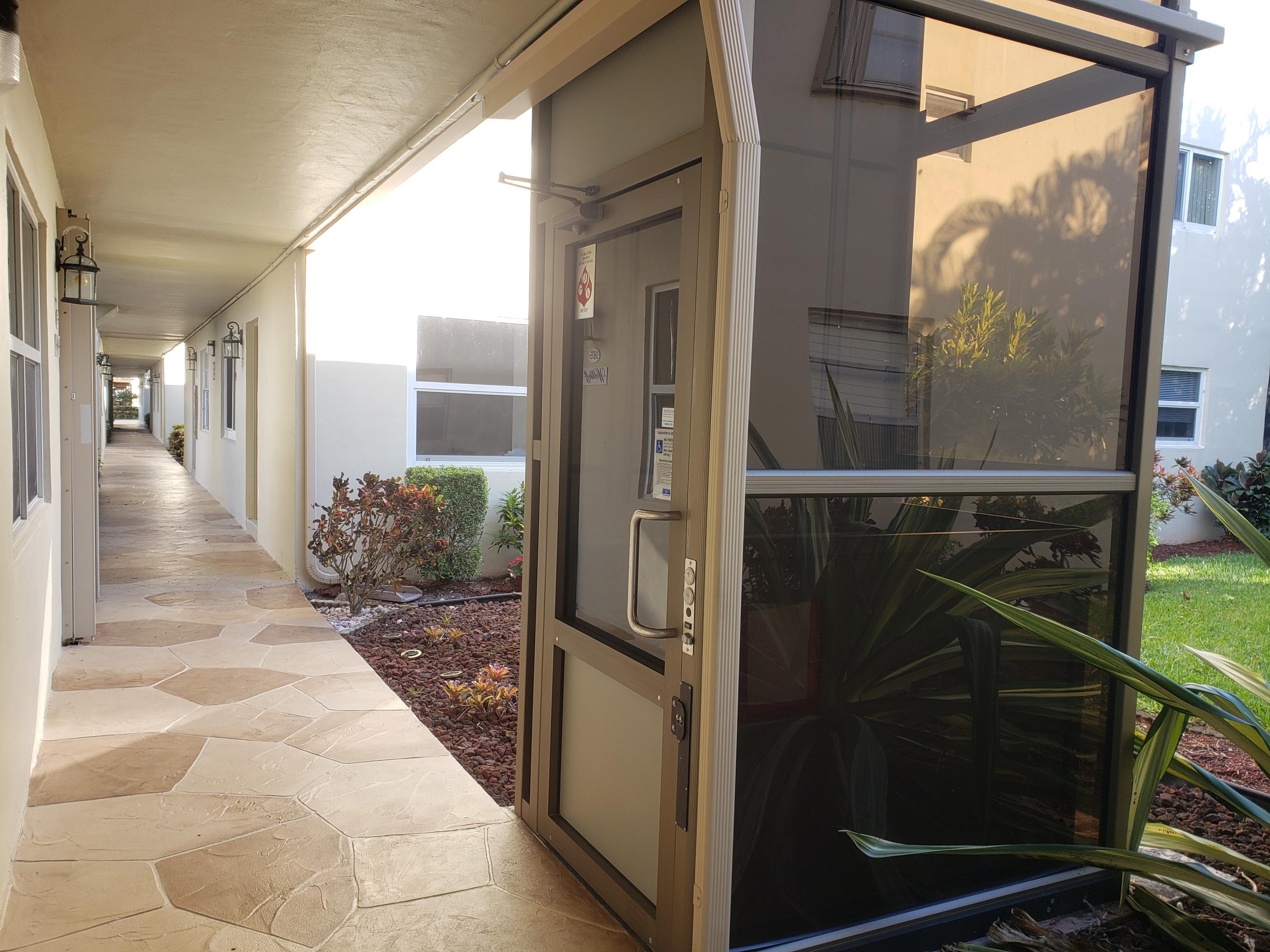 874 Flanders South Delray Beach, FL 33484 - Photo 15 of 34 20201210_152648