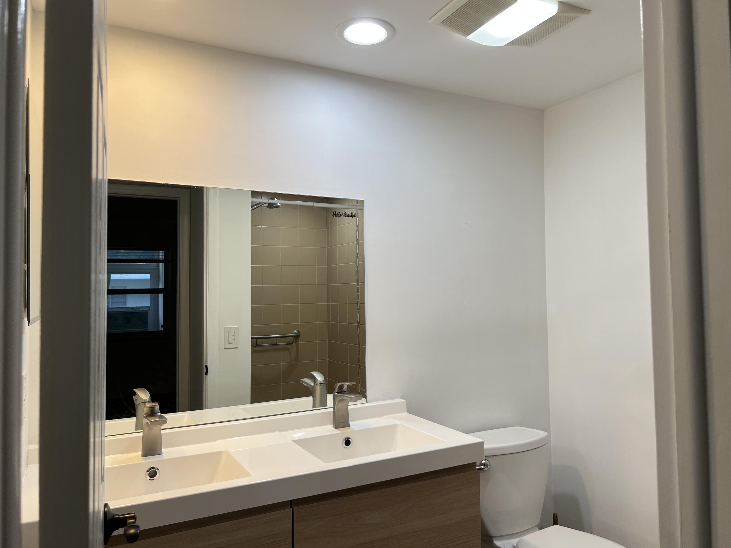 874 Flanders South Delray Beach, FL 33484 - Photo 15 of 48 IMG_7907