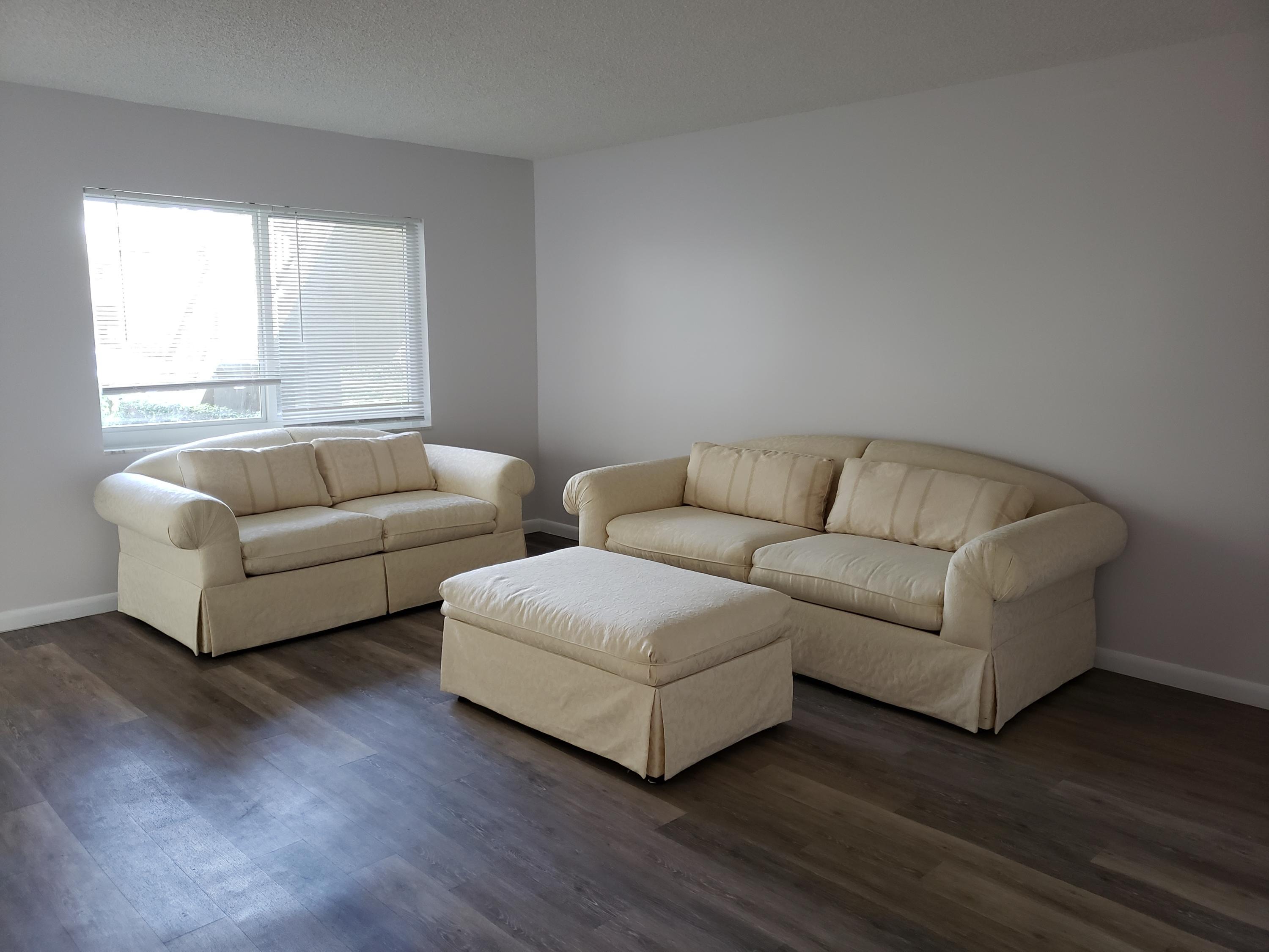 874 Flanders South Delray Beach, FL 33484 - Photo 17 of 34 20201216_150510