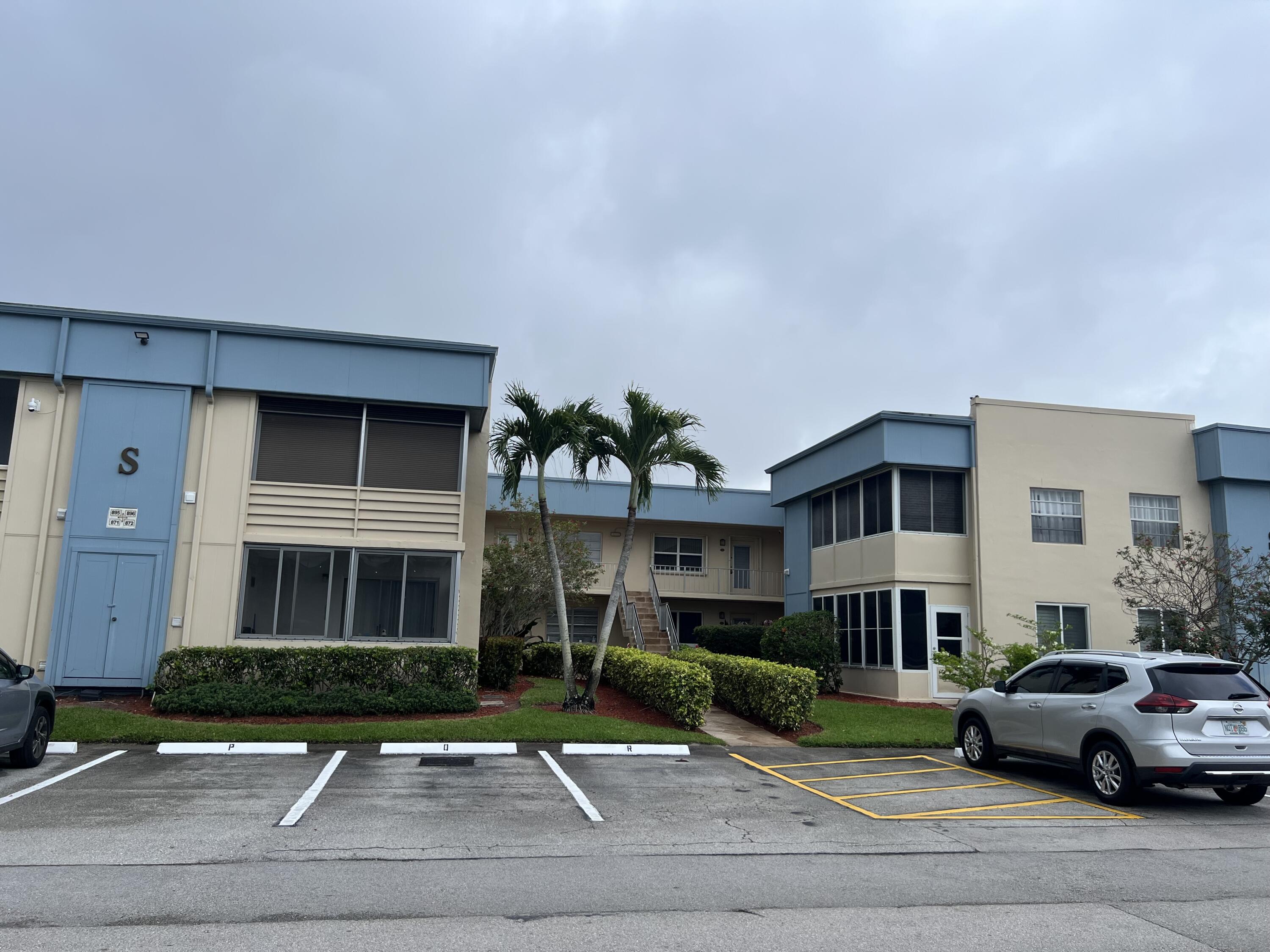 874 Flanders South Delray Beach, FL 33484 - Photo 44 of 48 IMG_7925