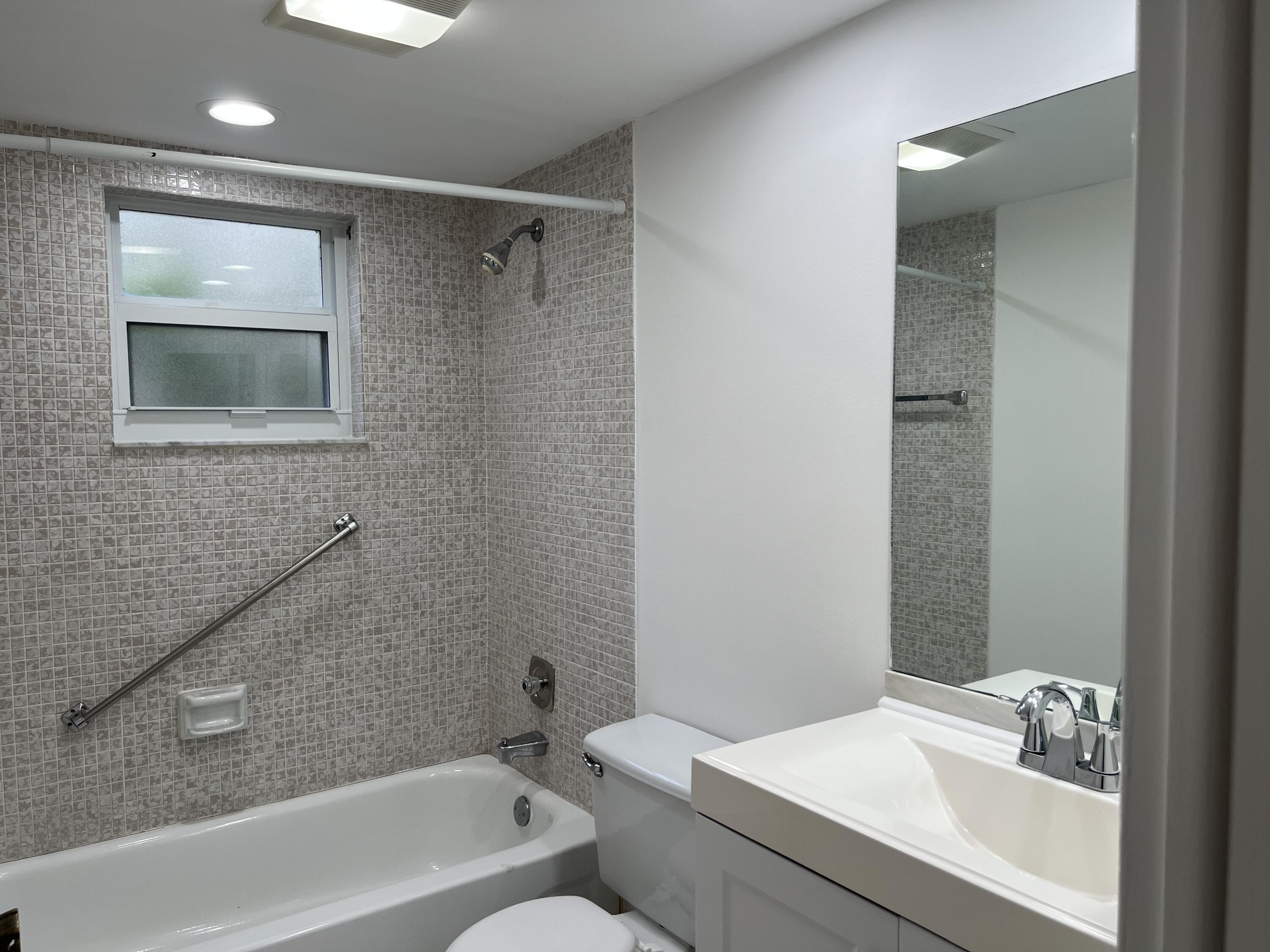 874 Flanders South Delray Beach, FL 33484 - Photo 10 of 48 IMG_7914