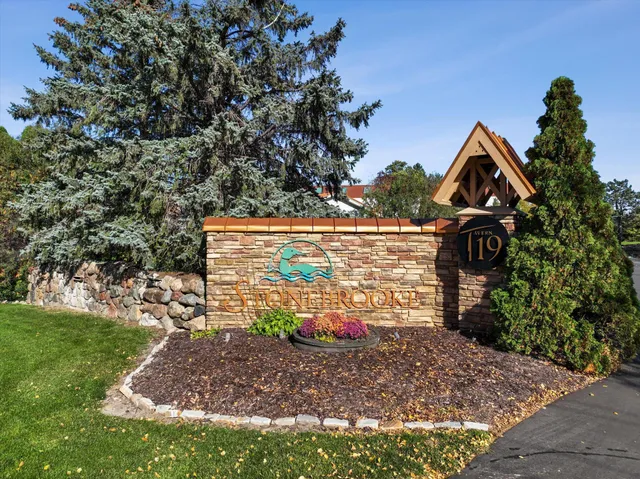 $700,000 | 1803 Rainier Drive, Shakopee, MN 55379