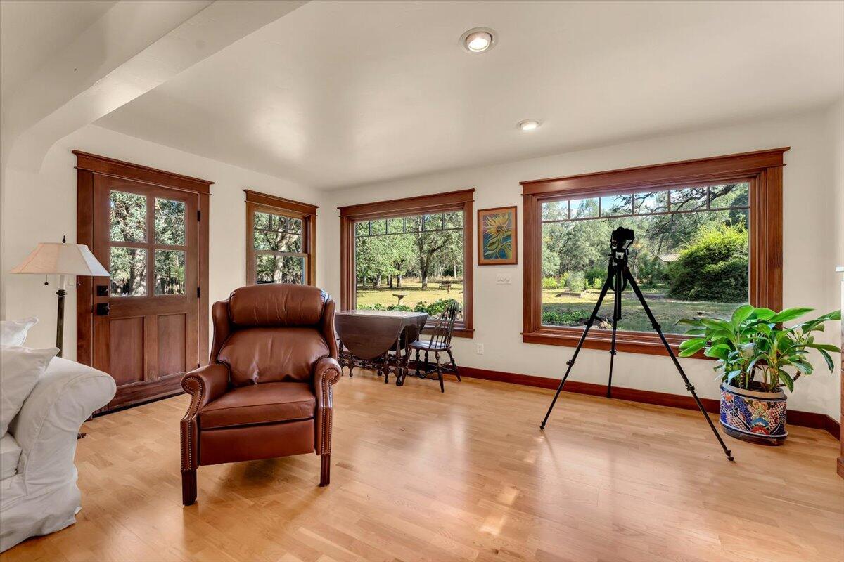21880 Oak Meadow Road Palo Cedro, CA 96073 - Photo 12 of 79 FR off kitchen