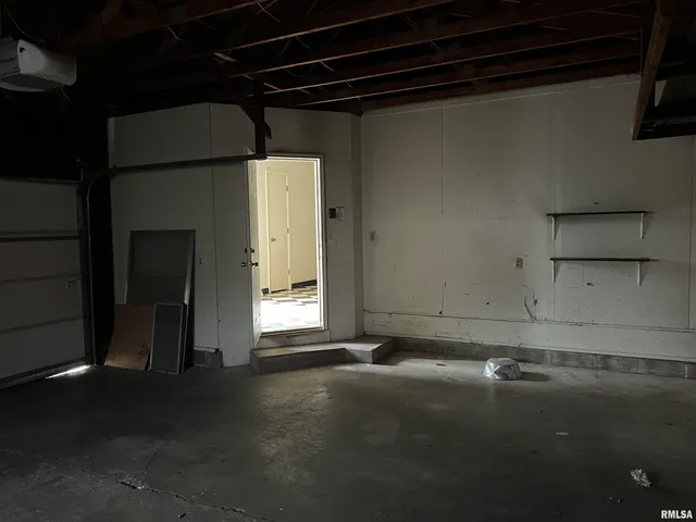 $145,000 | 1434 South East Street, South Jacksonville, IL 62650