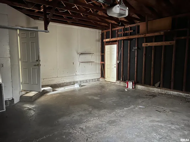 $145,000 | 1434 South East Street, South Jacksonville, IL 62650