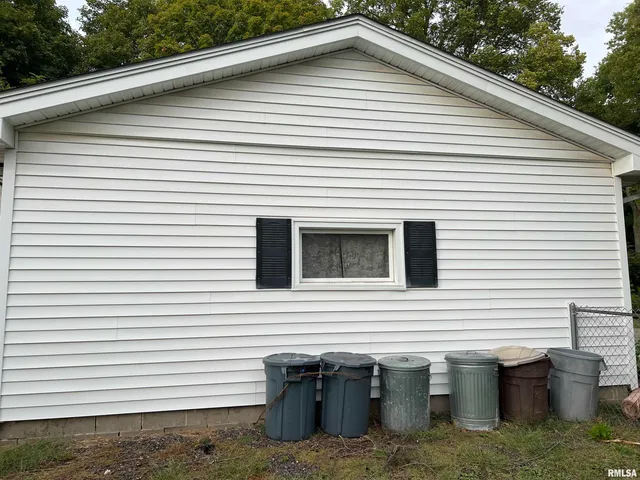 $145,000 | 1434 South East Street, South Jacksonville, IL 62650