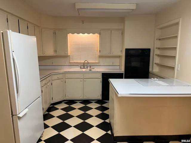 $145,000 | 1434 South East Street, South Jacksonville, IL 62650