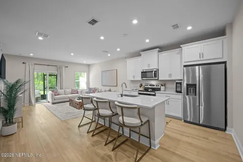 $300,000 | 11993 Calvesta Street, Jacksonville, FL 32256