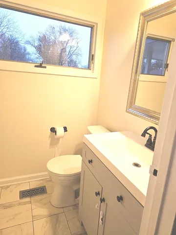 $179,990 | 434 Shabbona Drive, Park Forest, IL 60466