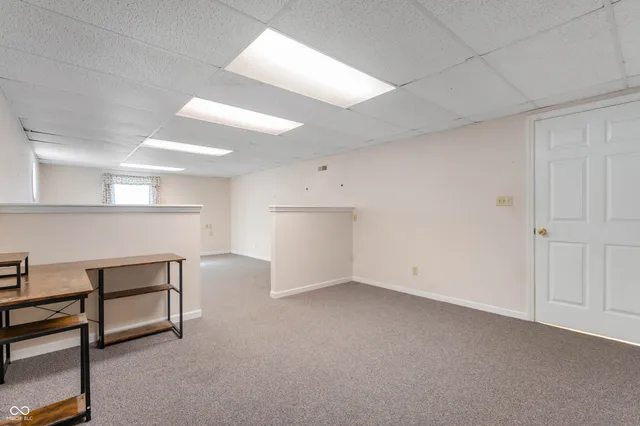 $324,900 | 104 West Hillsboro Drive, Pendleton, IN 46064