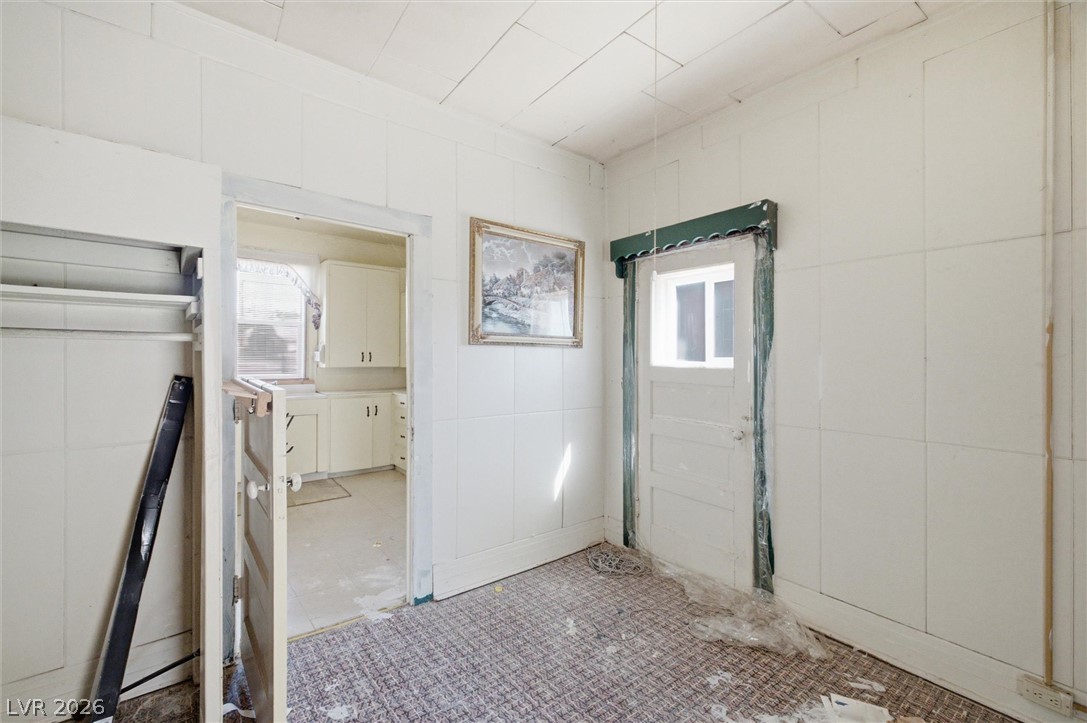 405 Main Street Beatty, NV 89003 - Photo 14 of 28 Discover potential in this versatile interior space, perfect for reimagining.