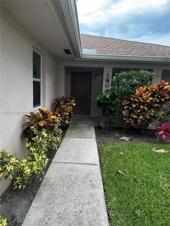 $1,900 | 1804 Blue Heron Lane, Unit C, Fort Pierce, FL 34982