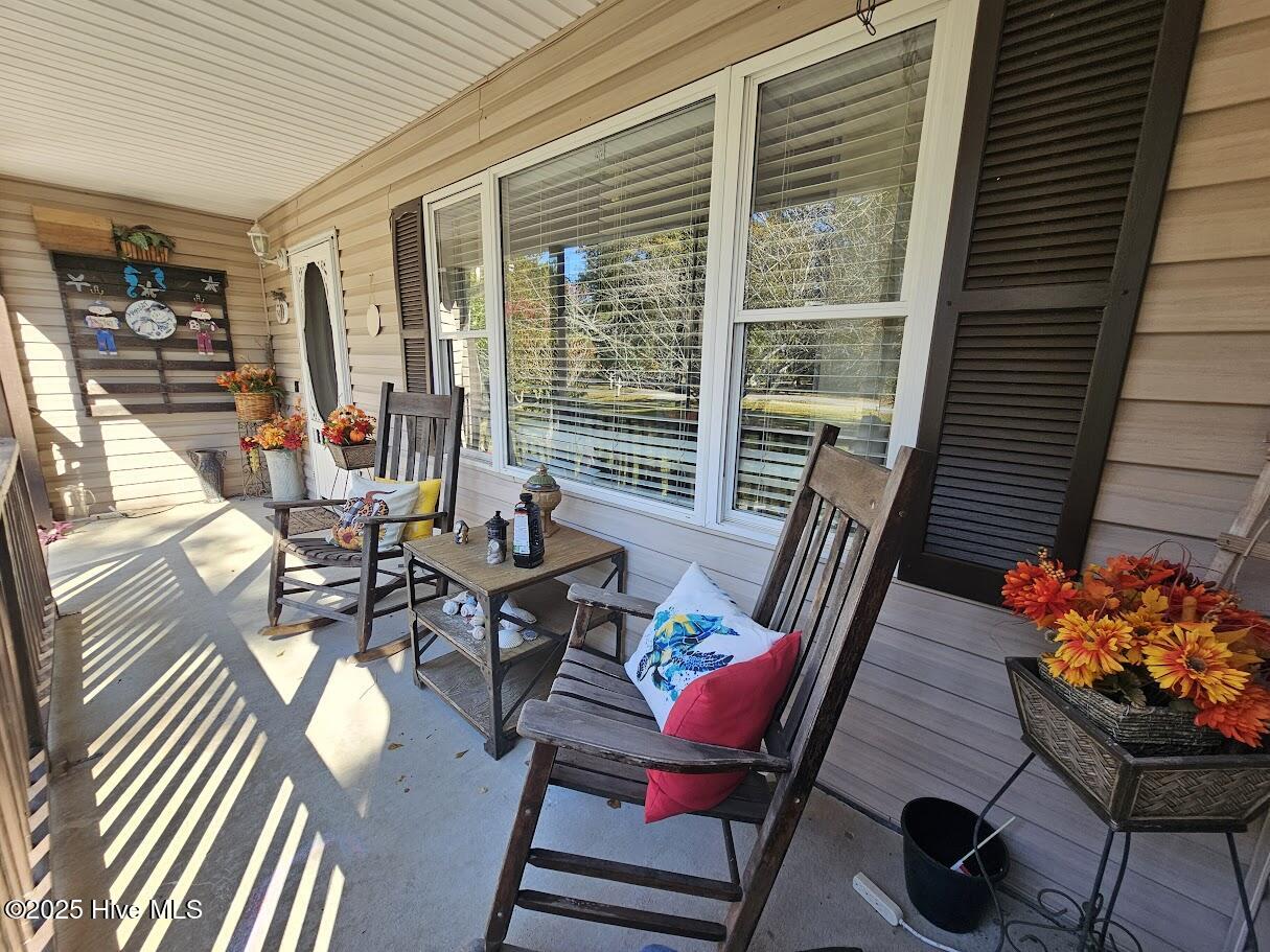 410 Masters Lane Hampstead, NC 28443 - Photo 8 of 39 6