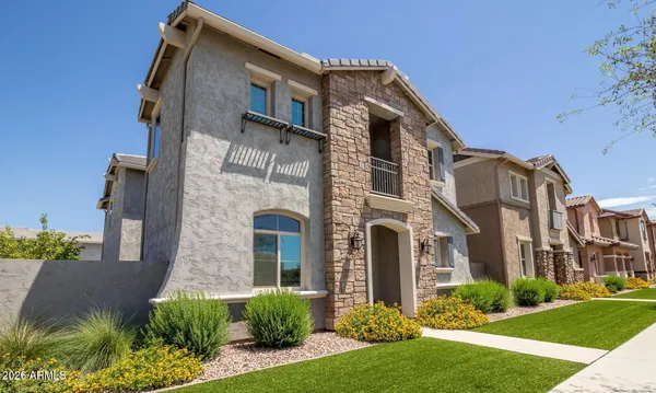 $3,300 | 3630 East Vest Avenue, Gilbert, AZ 85295