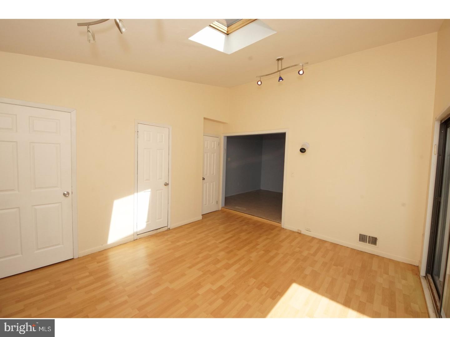 18 Pennington Road East Windsor, NJ 08520 - Photo 10 of 25 Gallery Image 10