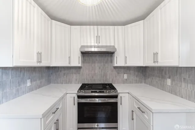 $2,650 | 689 43rd Street, Oakland, CA 94609