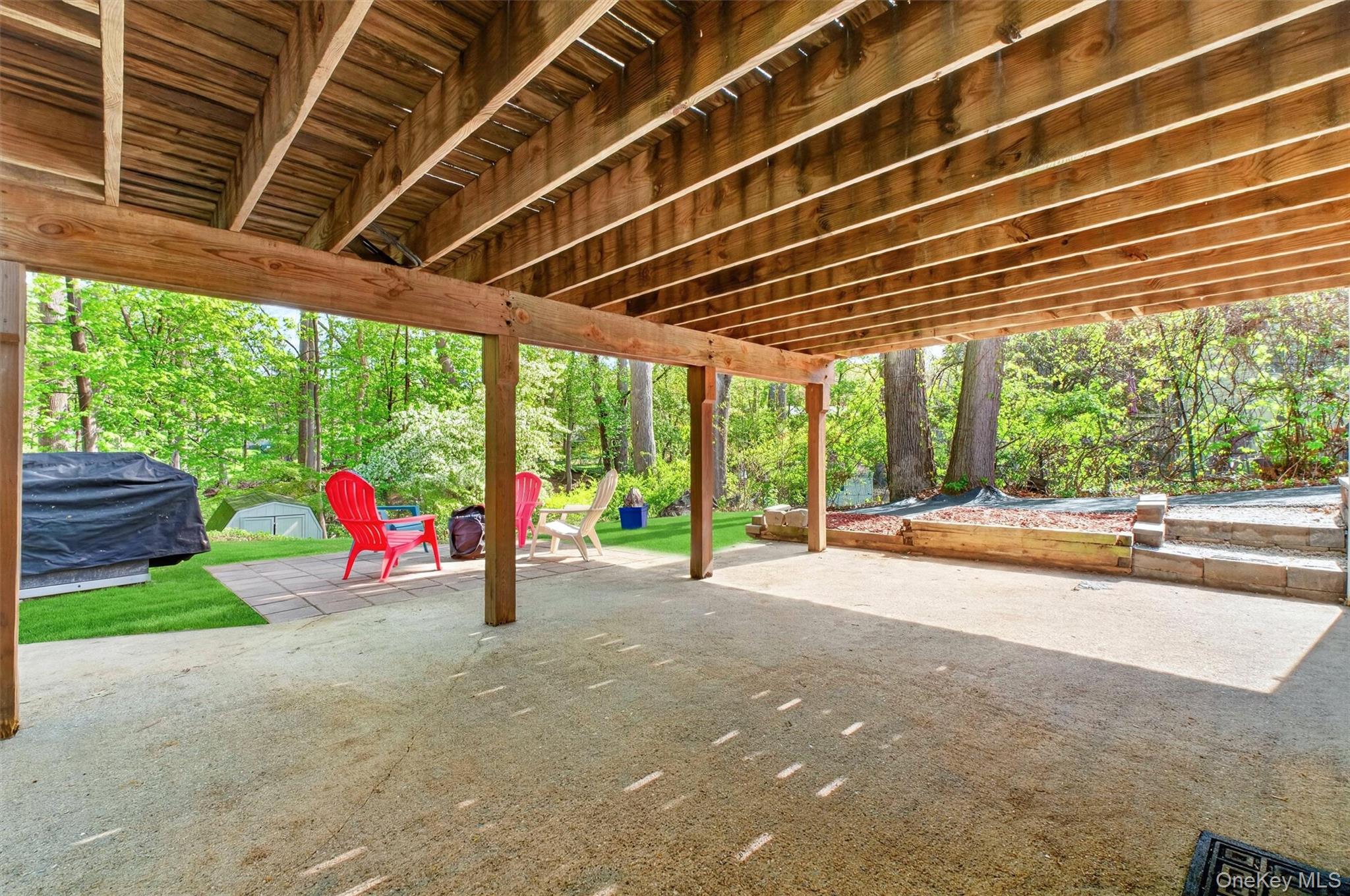 25 High Road Montrose, NY 10548 - Photo 30 of 42 Easy access to the backyard or driveway