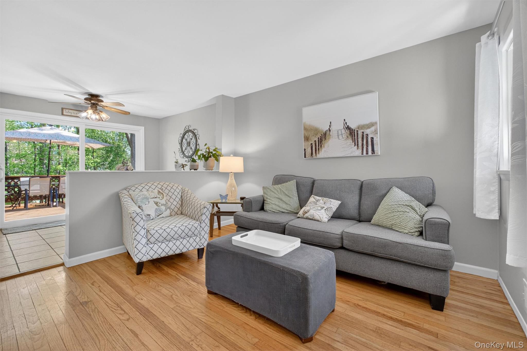 25 High Road Montrose, NY 10548 - Photo 5 of 42 Step inside to gleaming hardwood floors