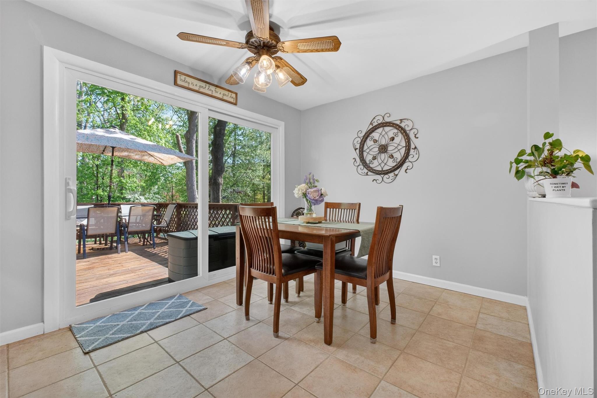 25 High Road Montrose, NY 10548 - Photo 8 of 42 Dine inside or out...