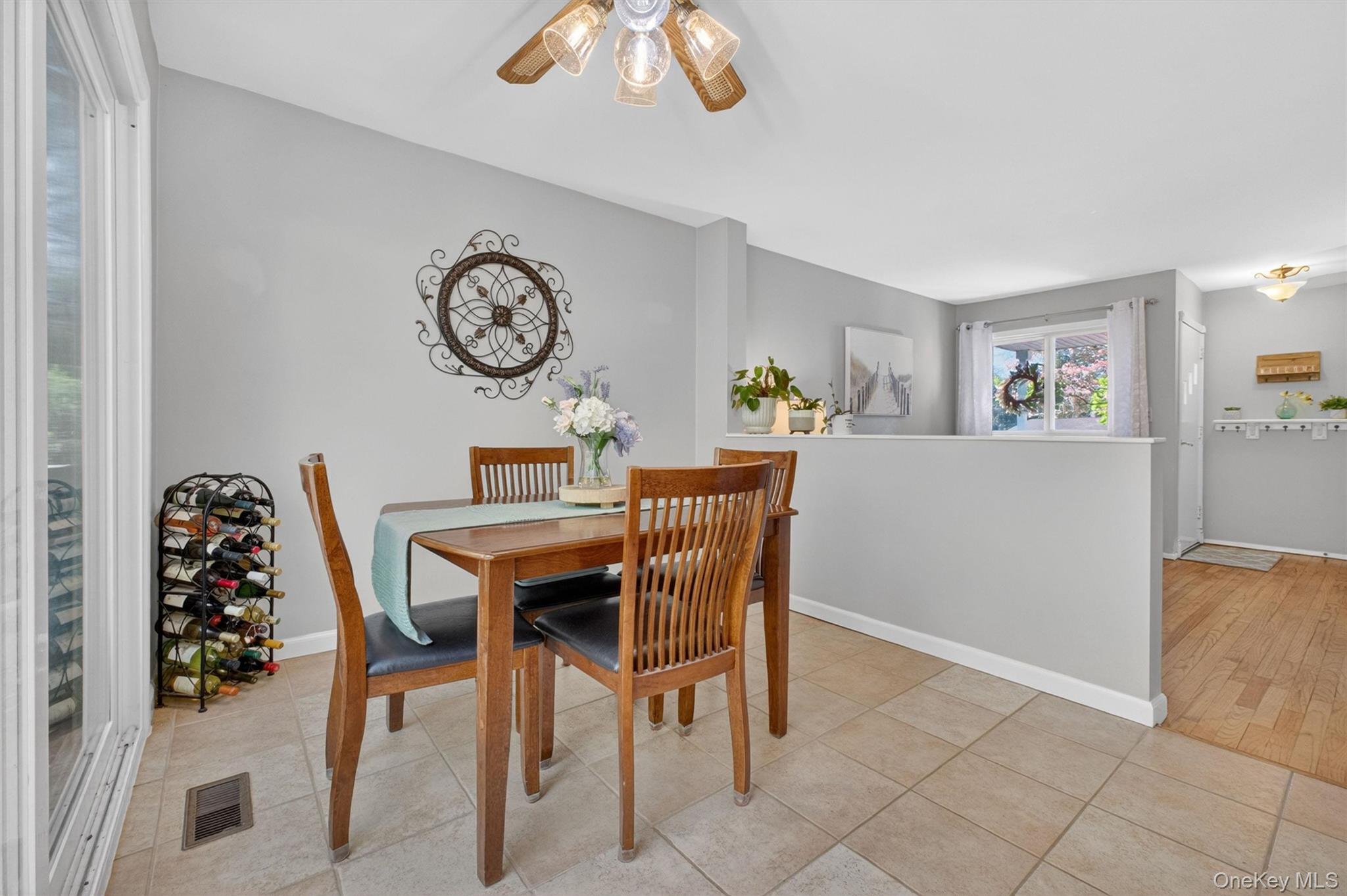 25 High Road Montrose, NY 10548 - Photo 9 of 42 Tiled flooring for easy maintenance