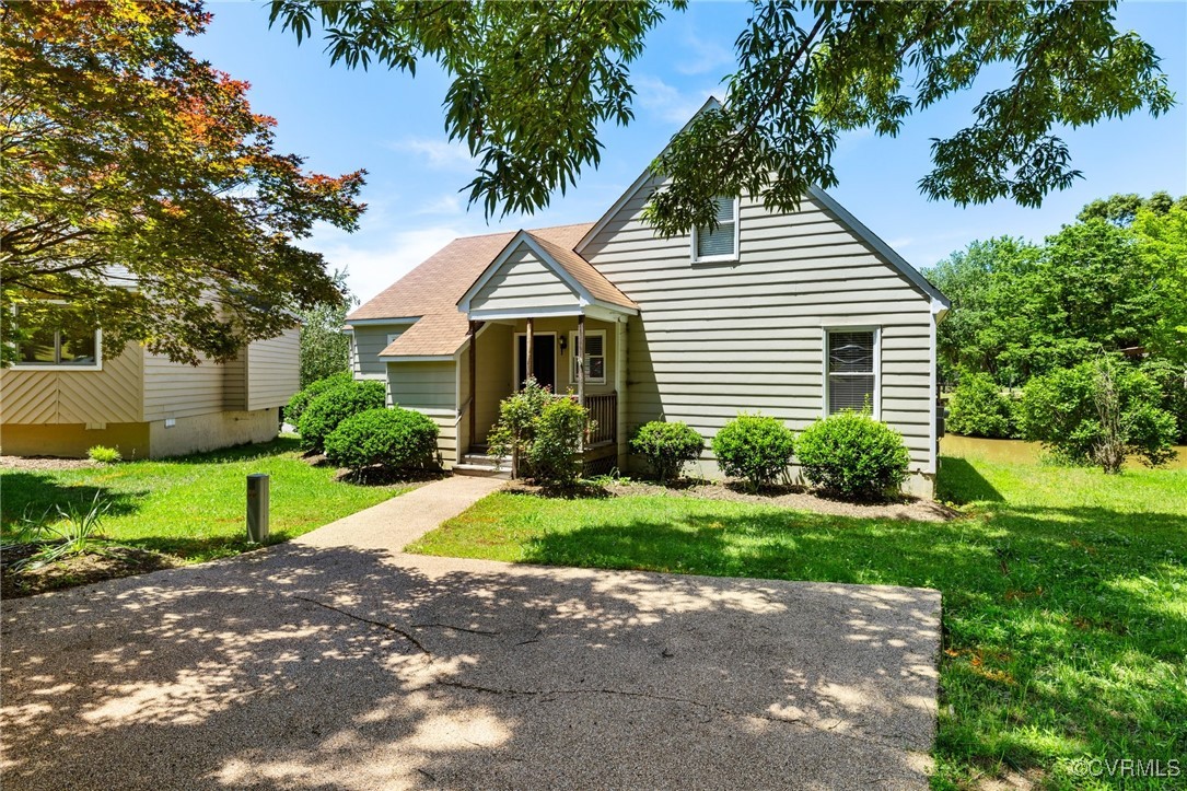 14707 Inlet Court Chesterfield, VA 23832 - Photo 1 of 19 Cul-de-sec Waterfront home