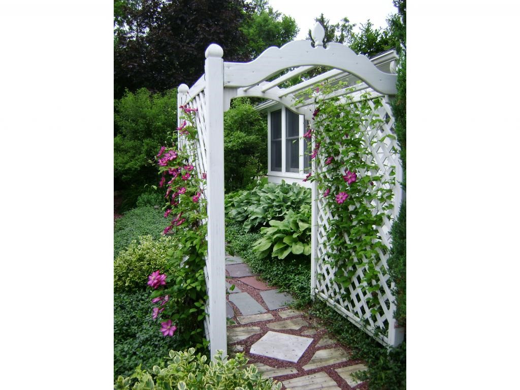 81 Edgerton Street Rutland, VT 05701 - Photo 23 of 31 Gallery Image 23