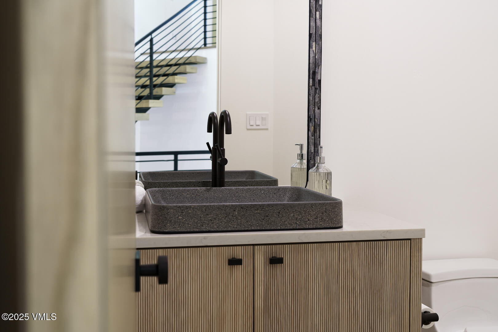 880 Forest Trail Edwards, CO 81632 - Photo 42 of 119 880_Forest_Trail_Staged_030