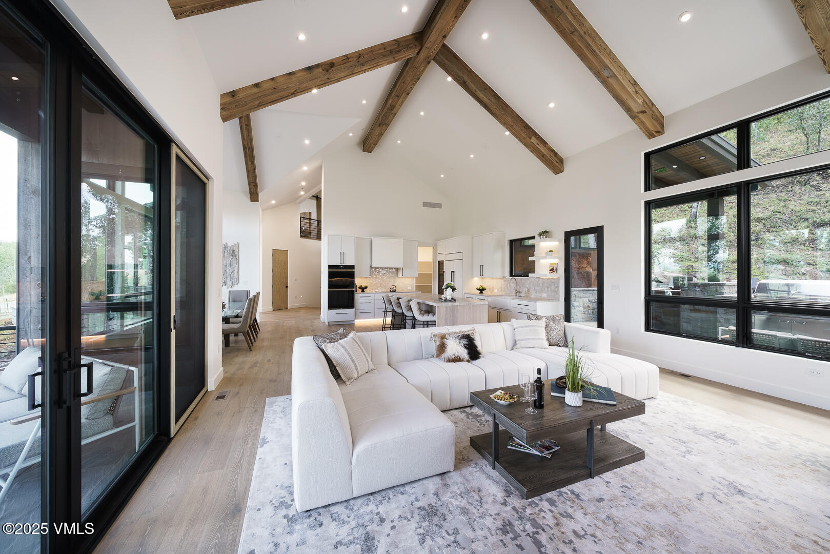 880 Forest Trail Edwards, CO 81632 - Photo 7 of 119 880_Forest_Trail_Staged_053