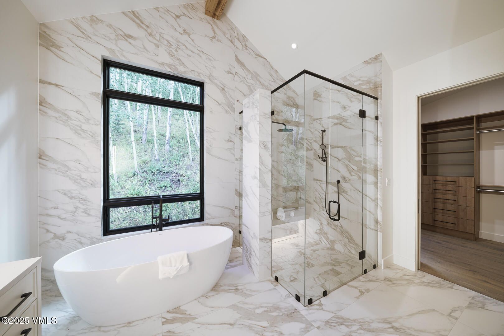 880 Forest Trail Edwards, CO 81632 - Photo 74 of 119 880_Forest_Trail_Staged_096