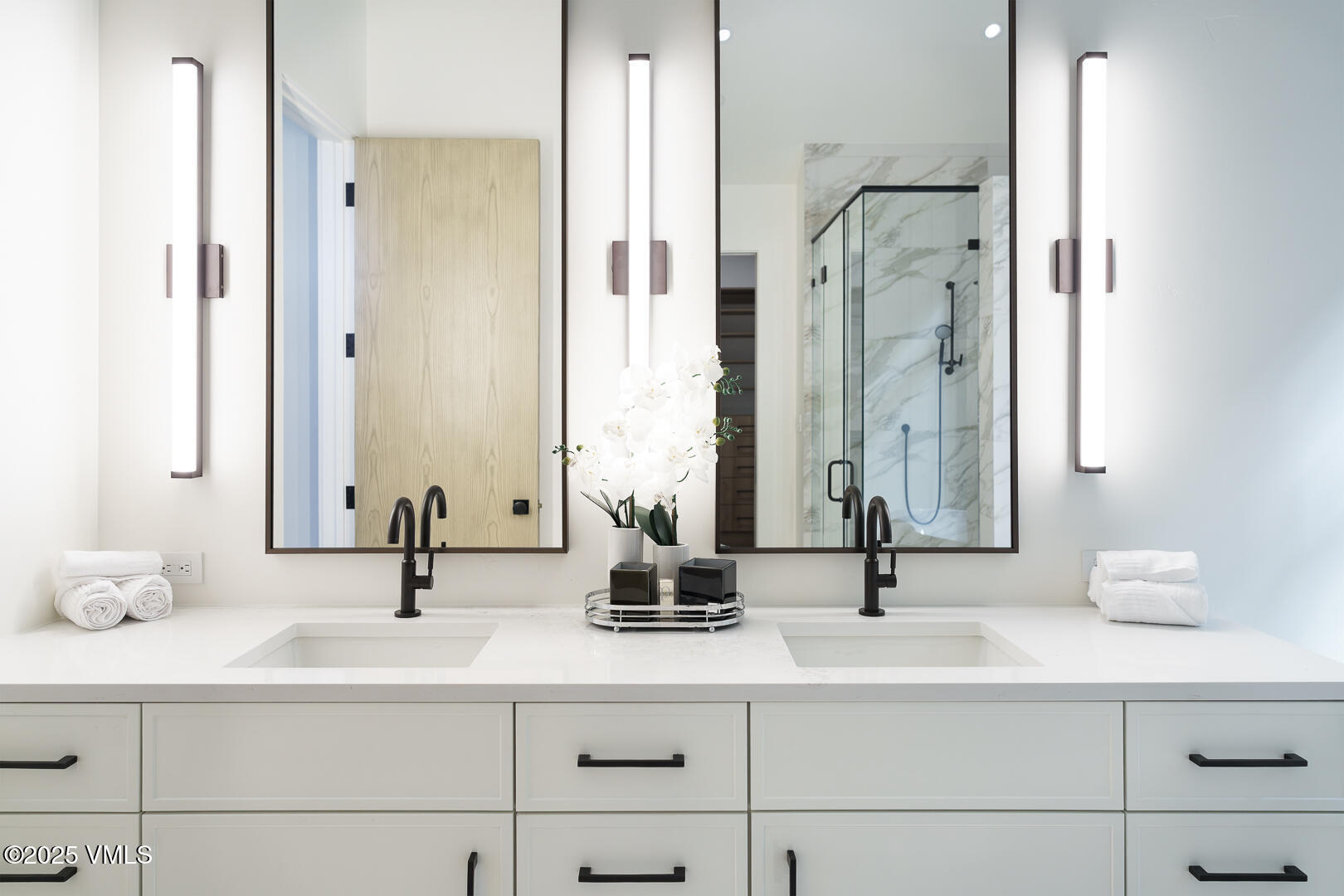 880 Forest Trail Edwards, CO 81632 - Photo 78 of 119 880_Forest_Trail_Staged_100