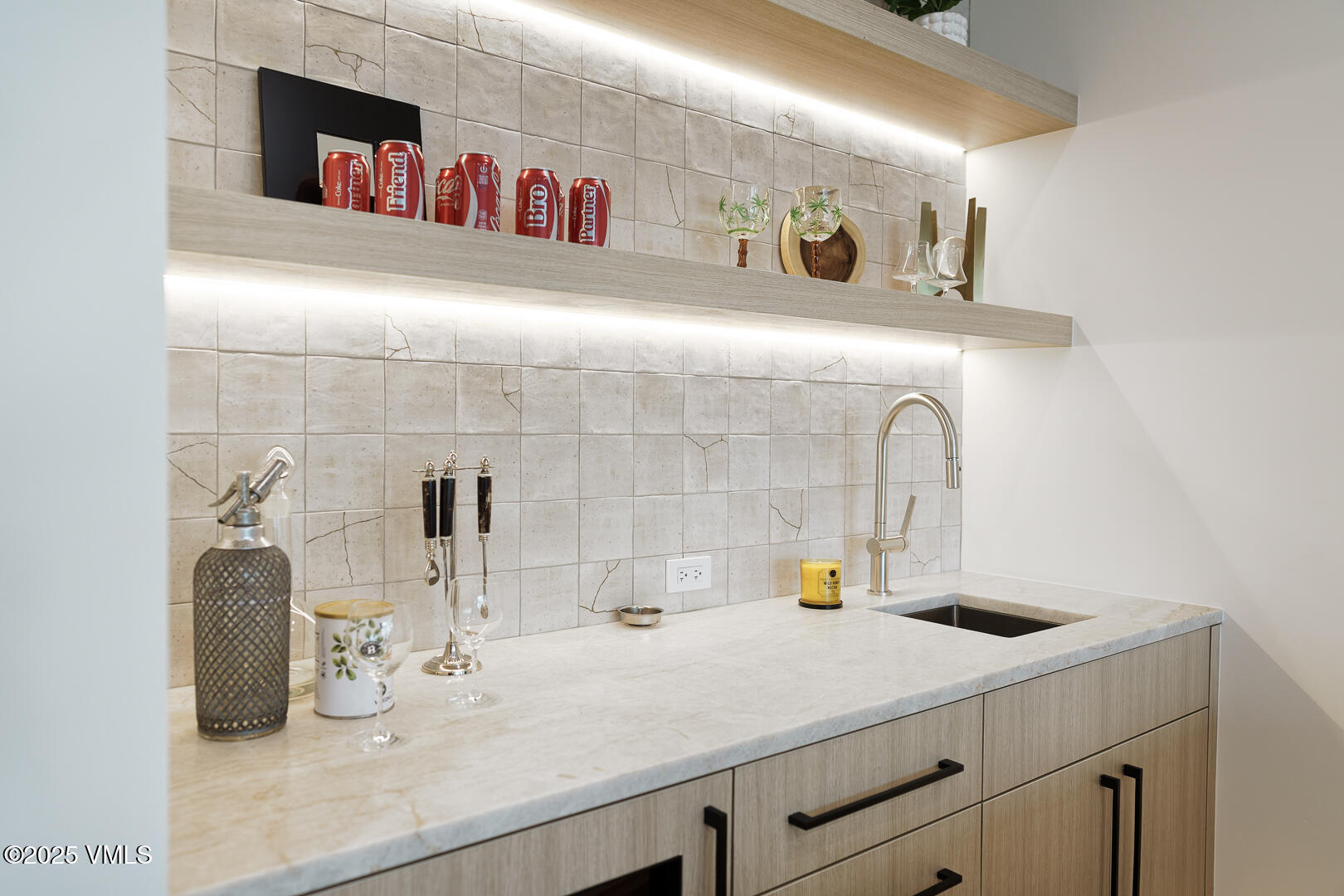 880 Forest Trail Edwards, CO 81632 - Photo 91 of 119 880_Forest_Trail_Staged_113