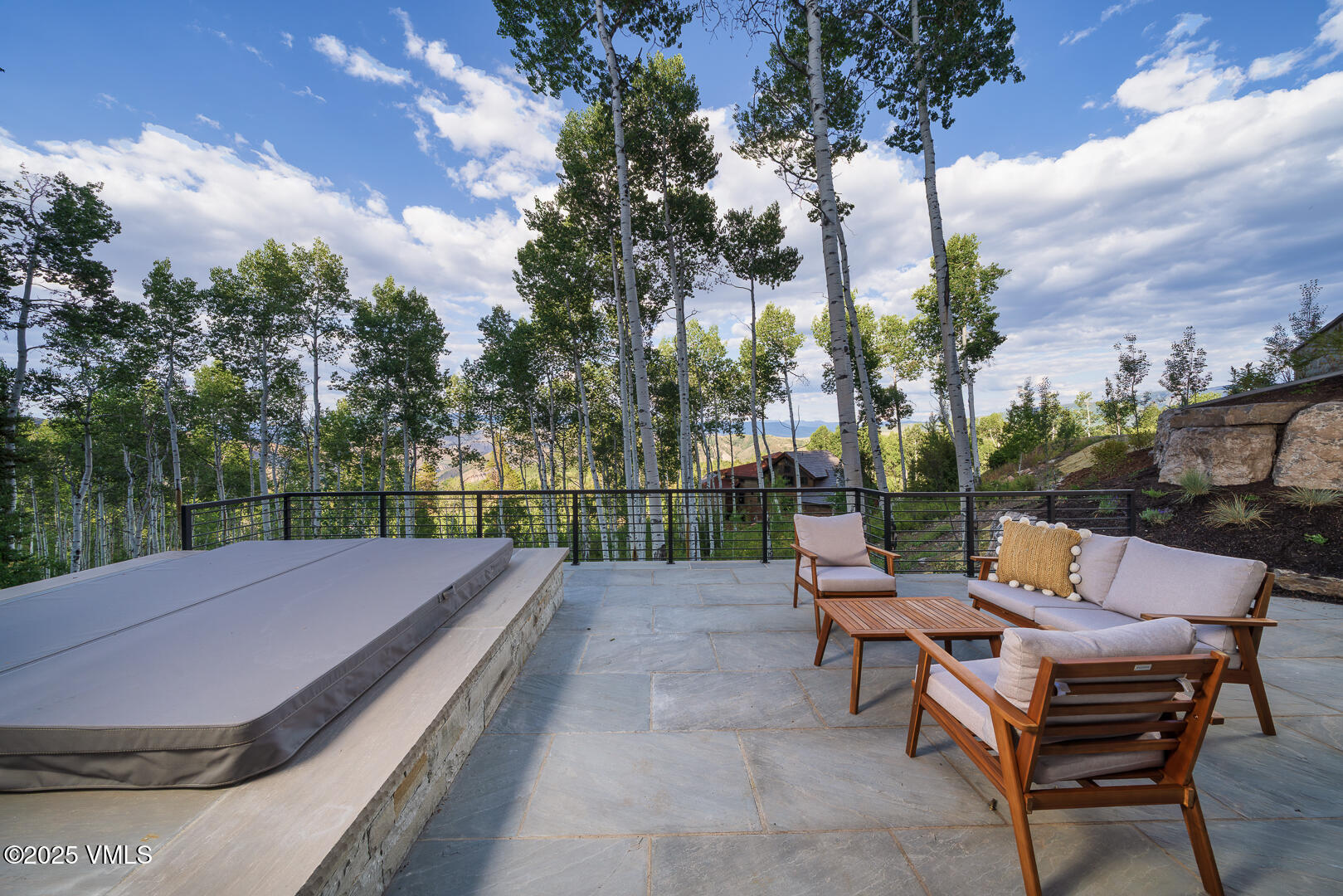 880 Forest Trail Edwards, CO 81632 - Photo 95 of 119 880_Forest_Trail_Staged_117