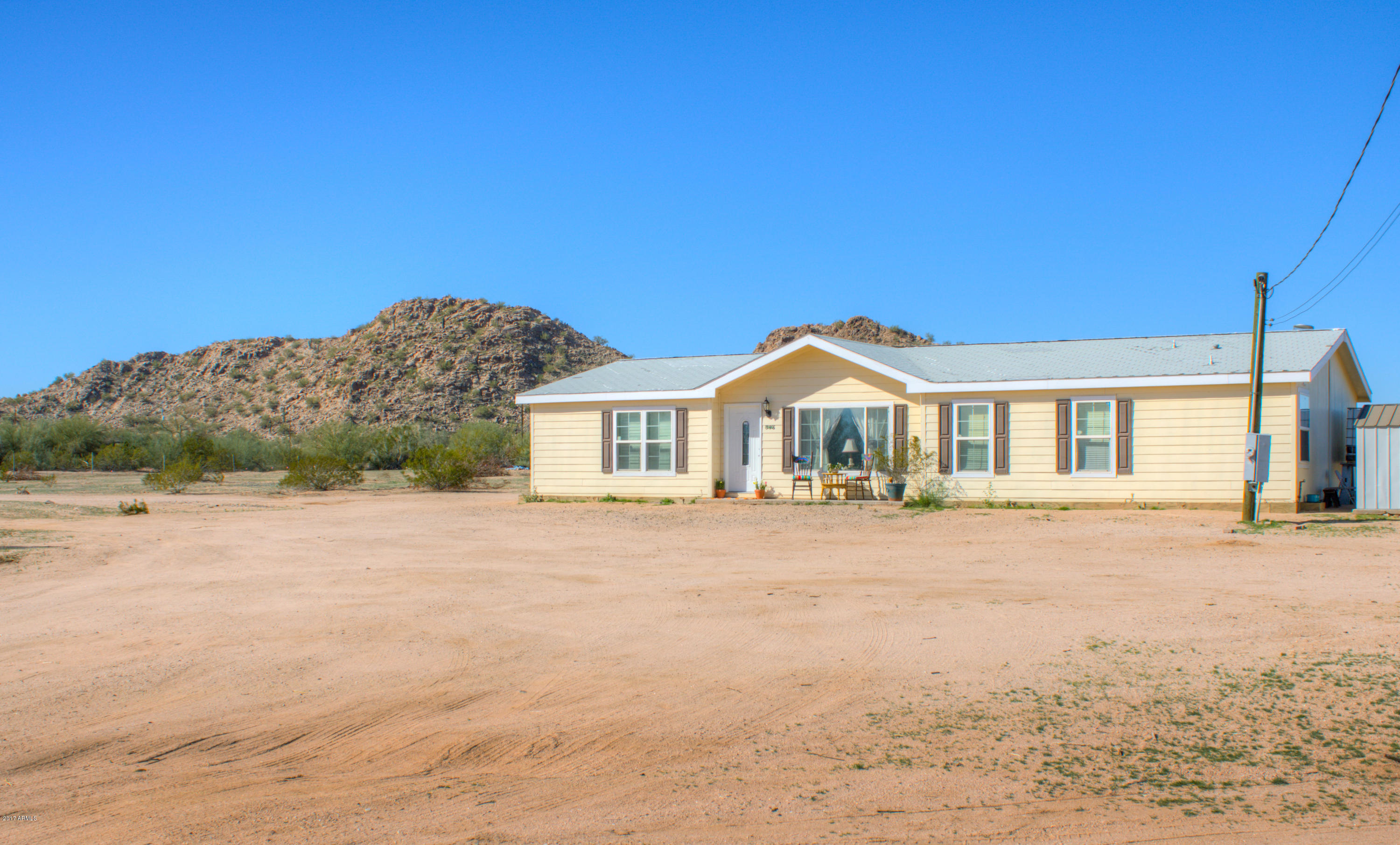 318 North Green Road Maricopa, AZ 85139 - Photo 1 of 32 01