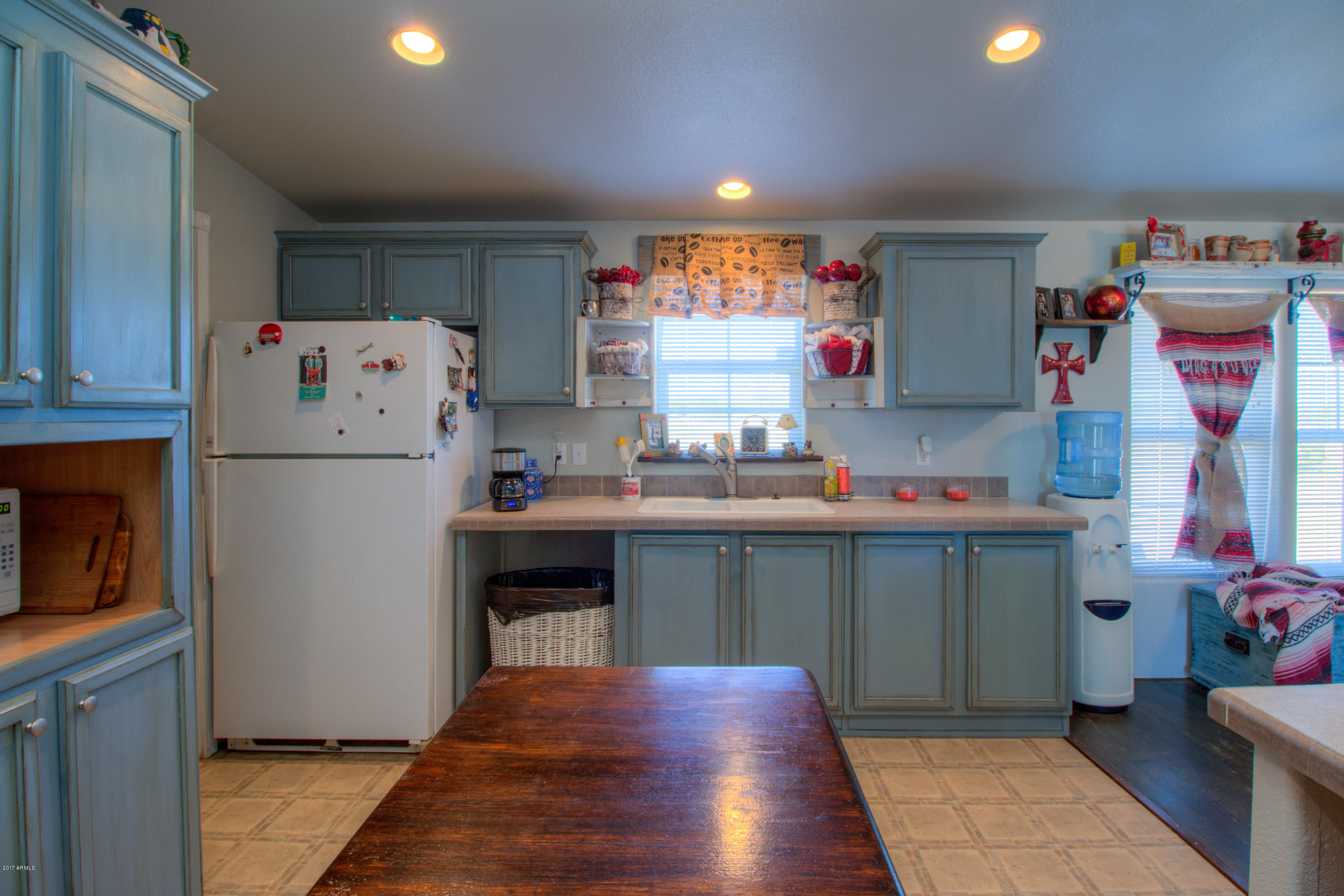 318 North Green Road Maricopa, AZ 85139 - Photo 12 of 32 12