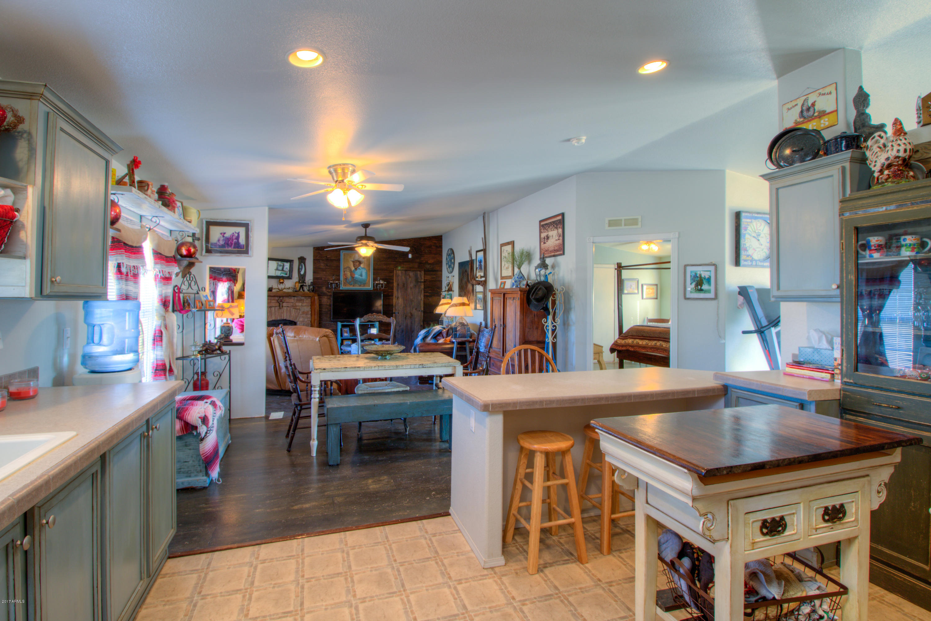 318 North Green Road Maricopa, AZ 85139 - Photo 13 of 32 13