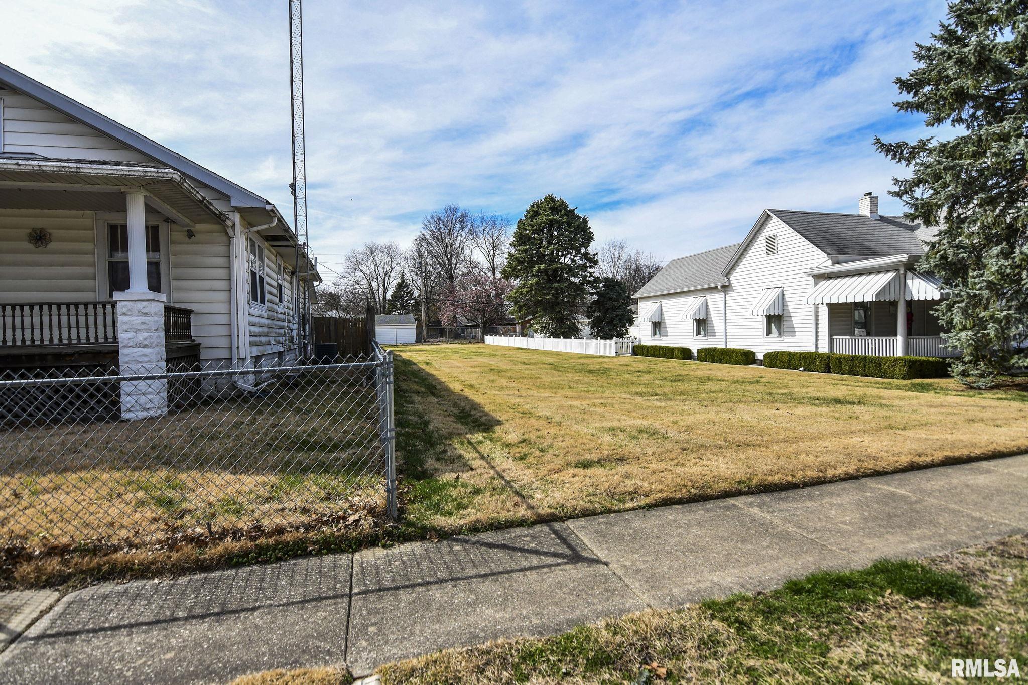 1109 Osburn Avenue Springfield, IL 62702 - Photo 23 of 28 Gallery Image 23