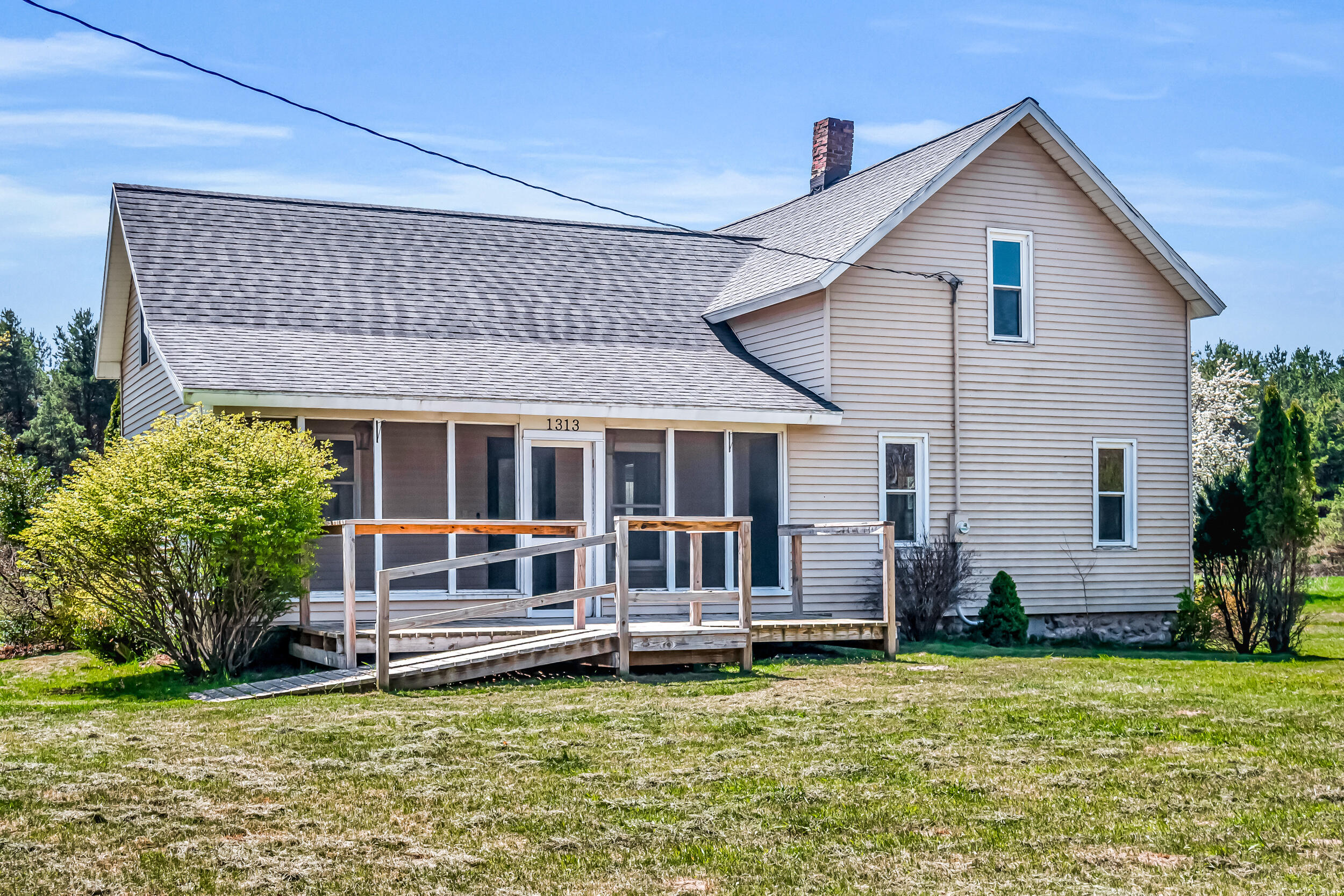 1313 West Lever Road Hart, MI 49420 - Photo 3 of 37 3_1313 w lever-19