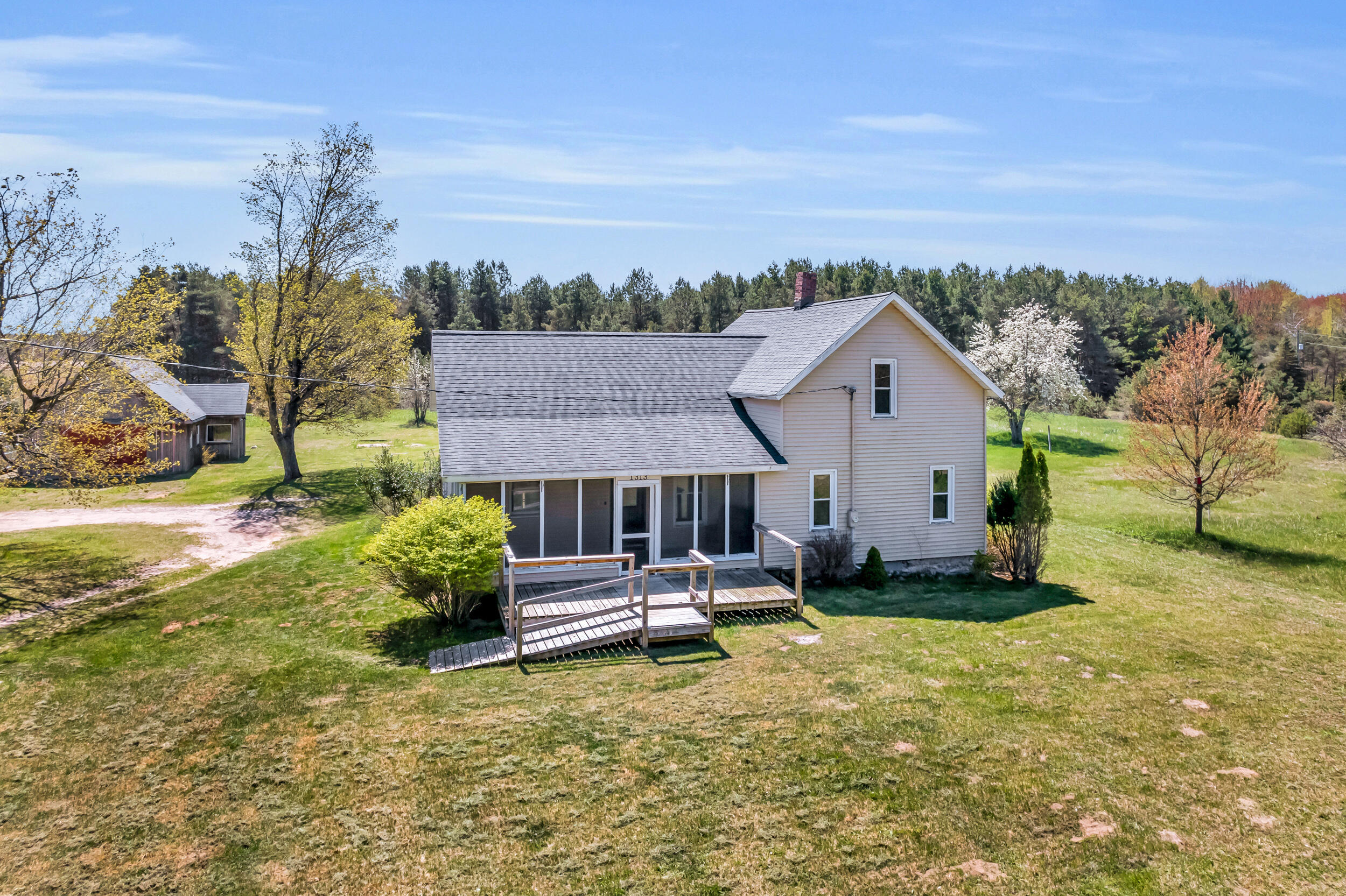 1313 West Lever Road Hart, MI 49420 - Photo 32 of 37 32_1313 w lever-26