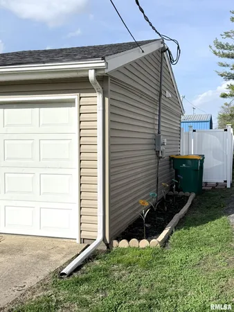 $110,000 | 1989 Baird Avenue, Galesburg, IL 61401