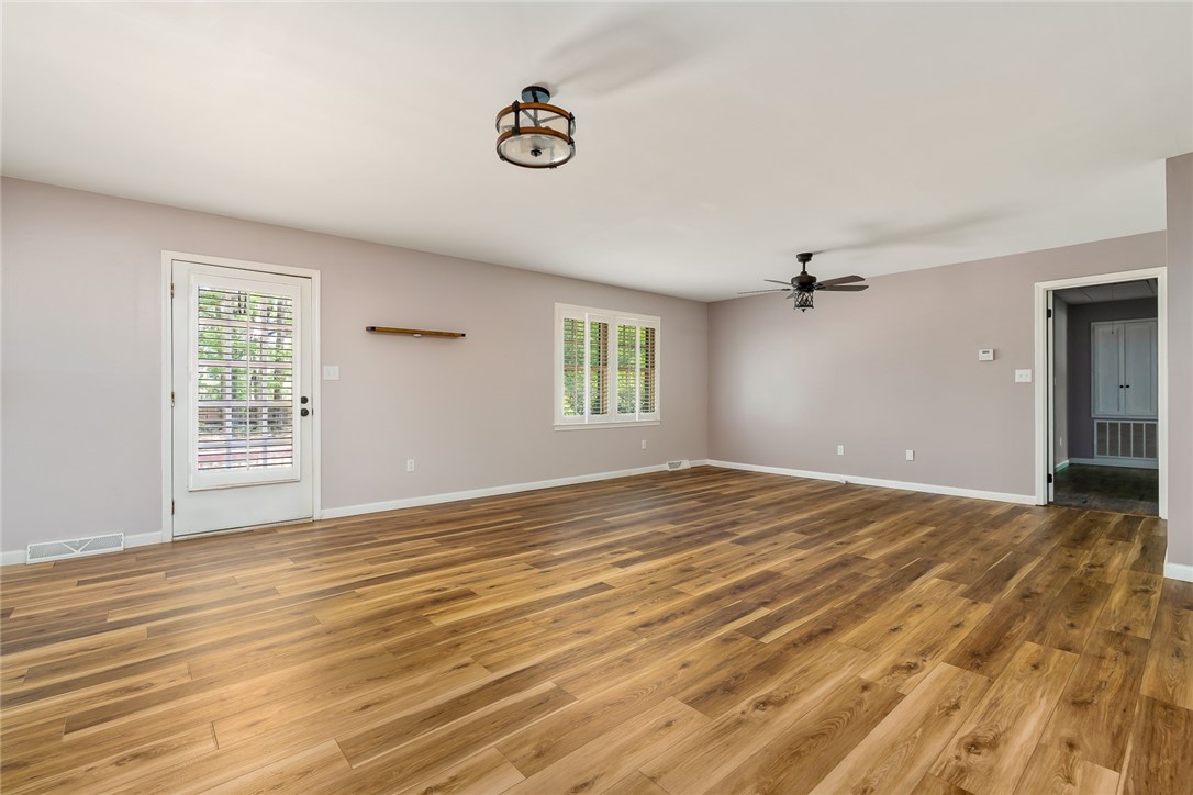 616 Blume Road Anderson, SC 29625 - Photo 4 of 34