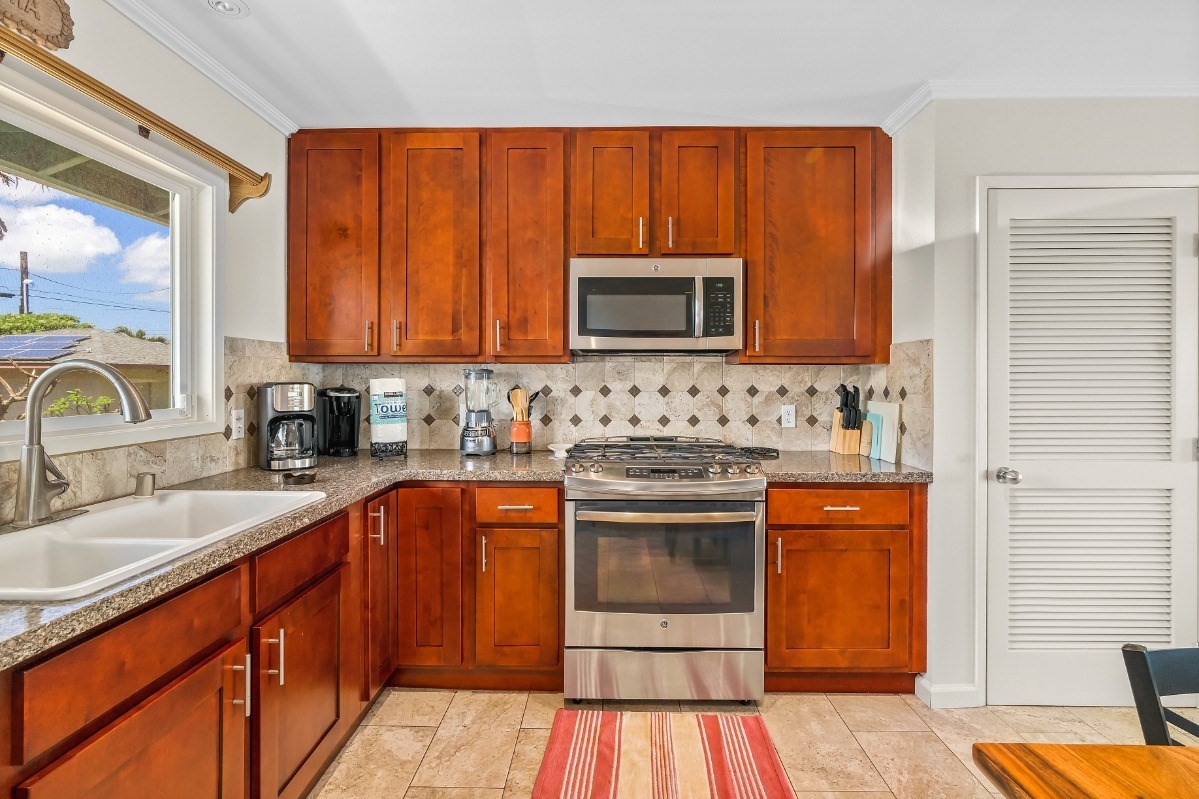 960 Niulani Road, Unit 1 Kapaa, HI 96746 - Photo 5 of 23 Gallery Image 5