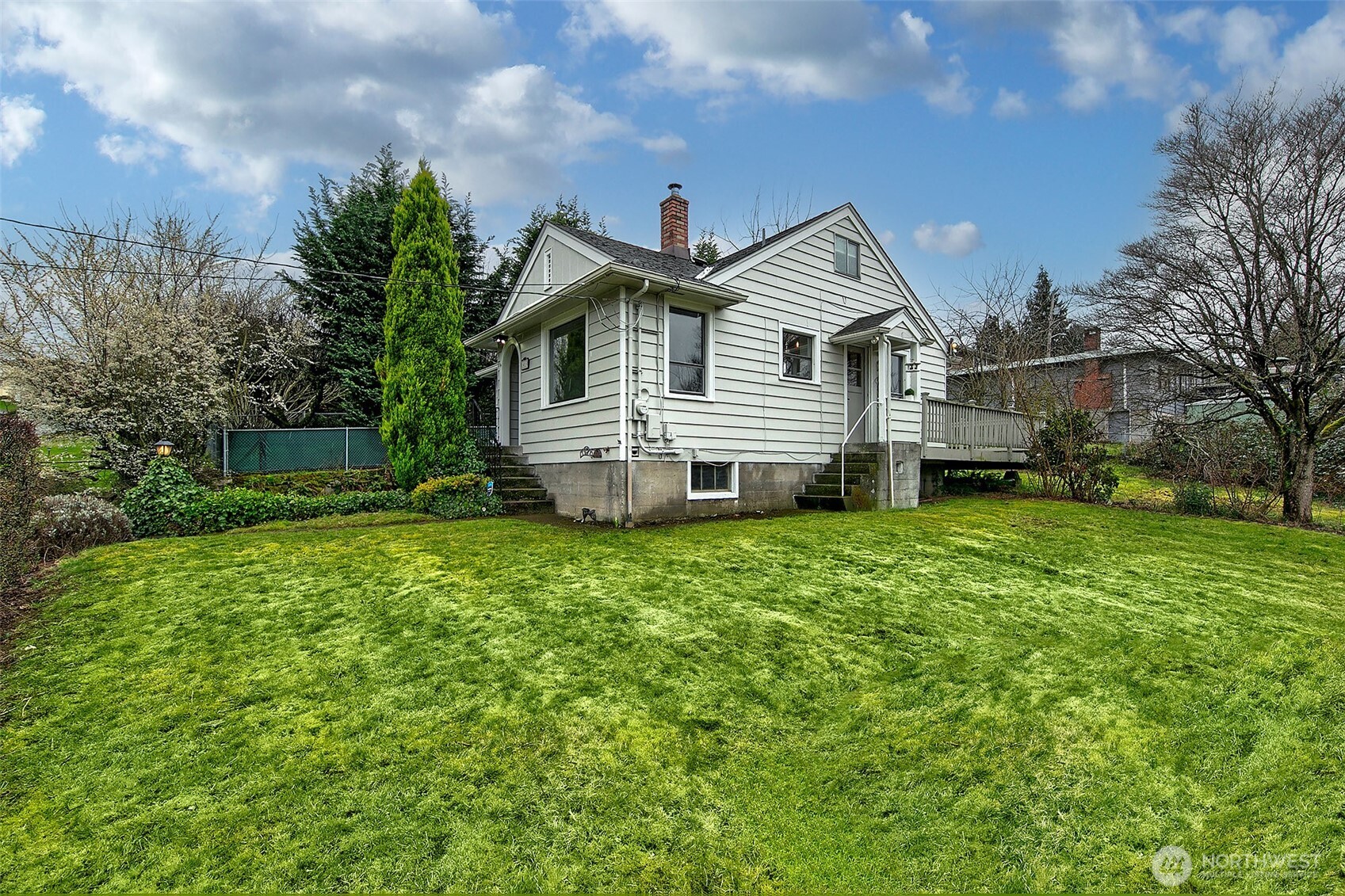 1413 Morris Avenue South Renton, WA 98055 - Photo 17 of 24