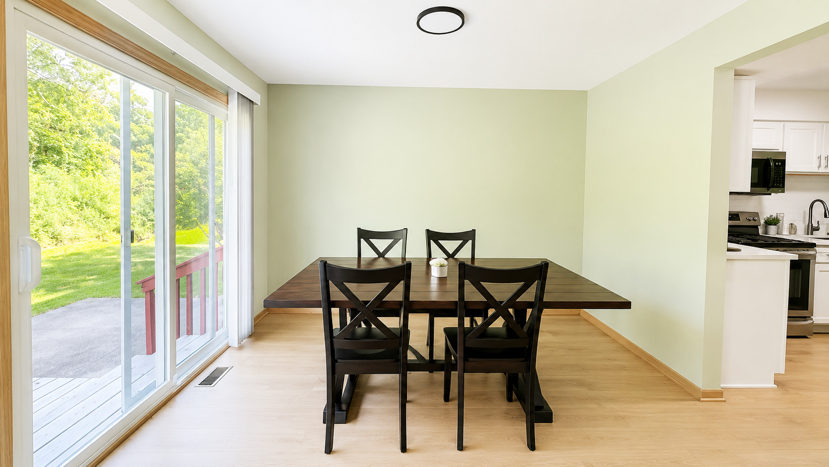 5445 Ridge Crossing Hanover Park, IL 60133 - Photo 4 of 22