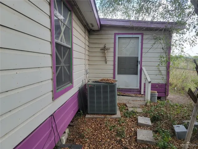 a view of a pathway of the house