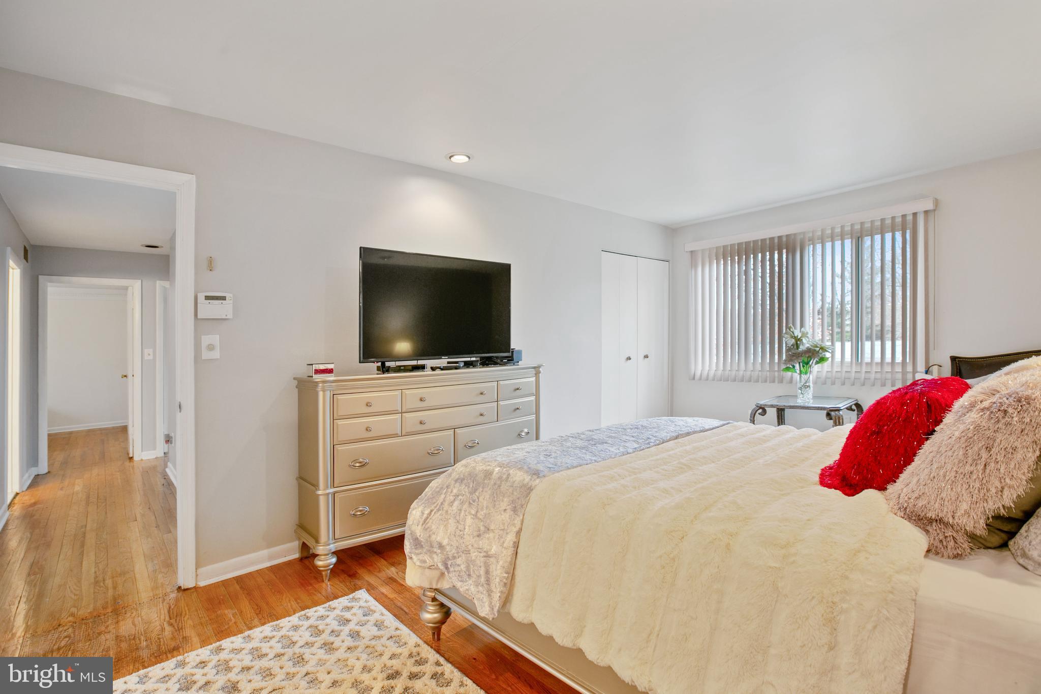4607 Hawksbury Road Baltimore, MD 21208 - Photo 20 of 41