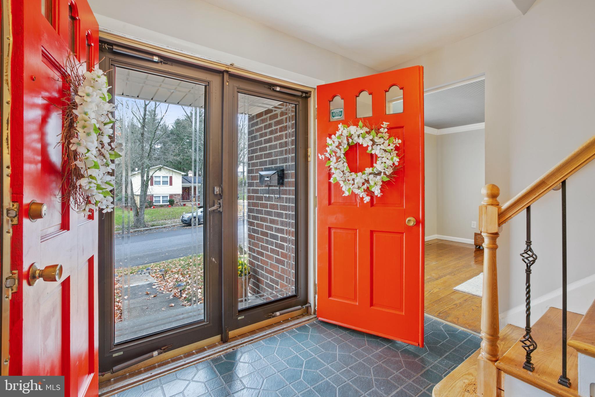 4607 Hawksbury Road Baltimore, MD 21208 - Photo 4 of 41
