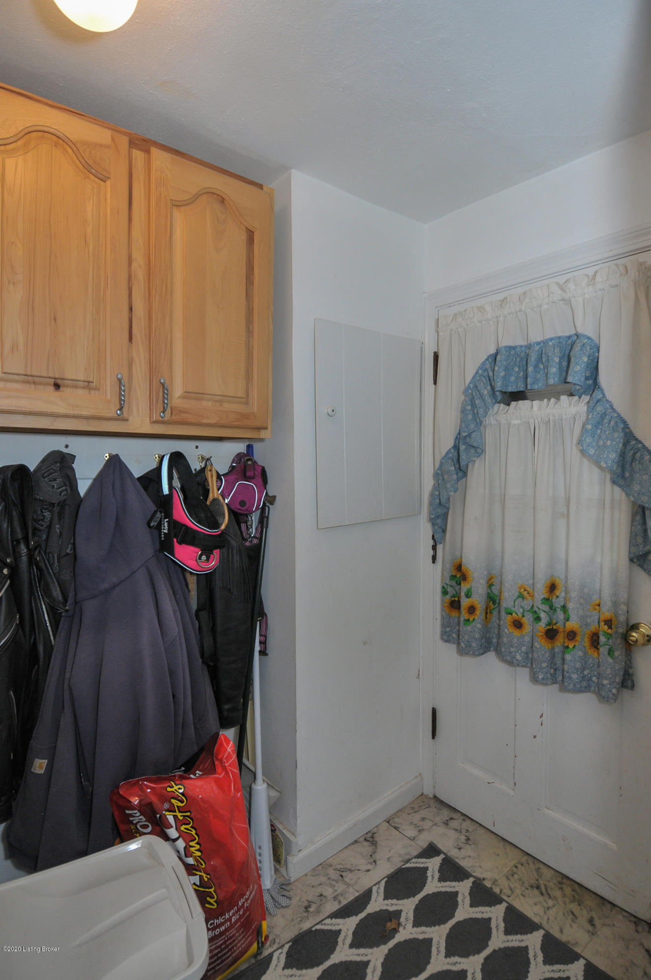 8212 Kerry Road Louisville, KY 40258 - Photo 18 of 30 18-8212KerryRd