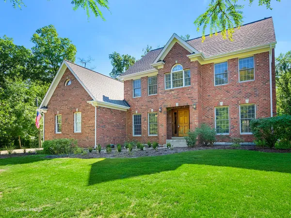 $5,500 | 721 38th Street, Downers Grove, IL 60515